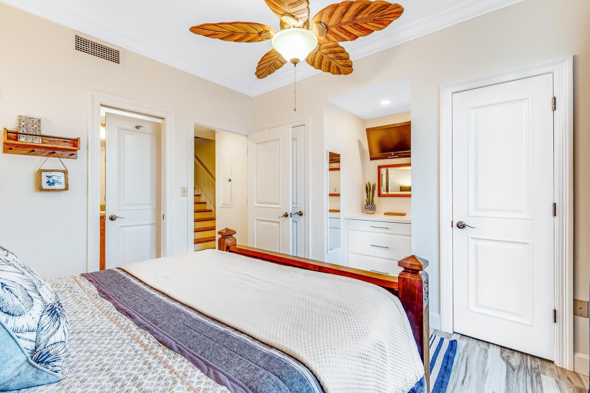 Beachview Navarre Room photo