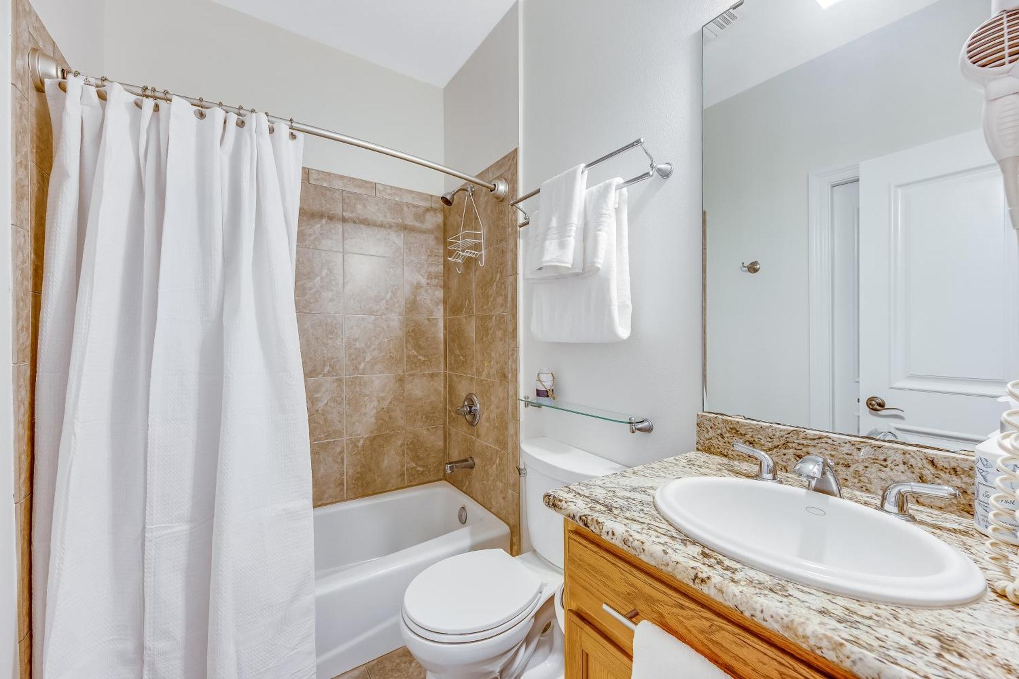 Beachview Navarre Room photo