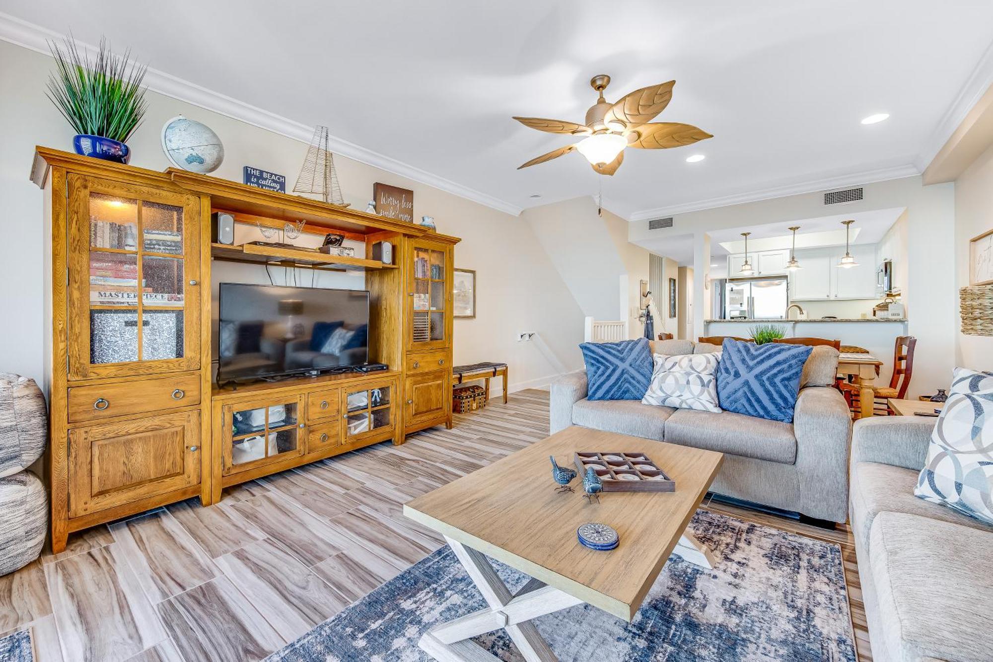Beachview Navarre Room photo